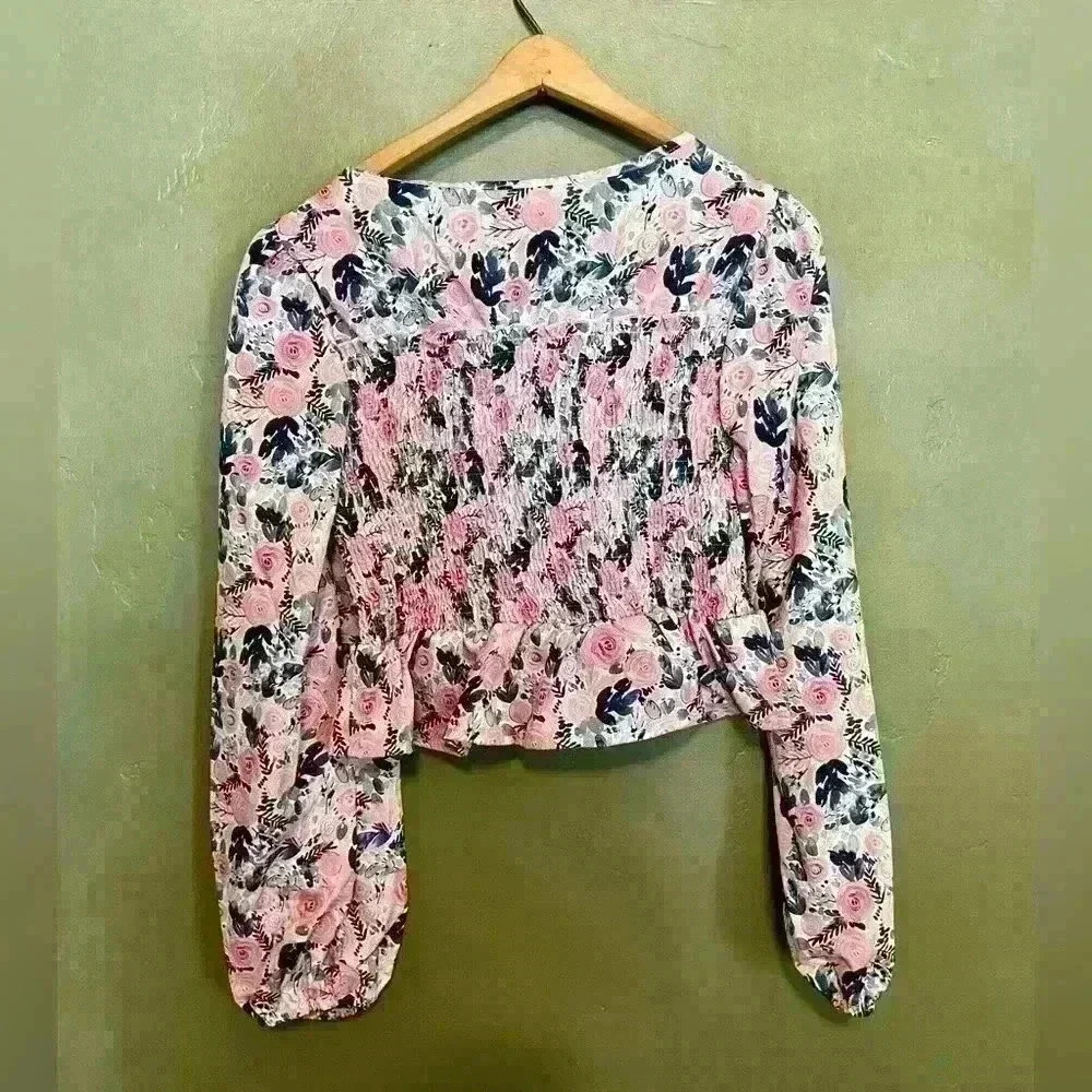Floral Ruffle Stretchy Long Sleeve Crop Top, Size Large - Picture 3 of 3